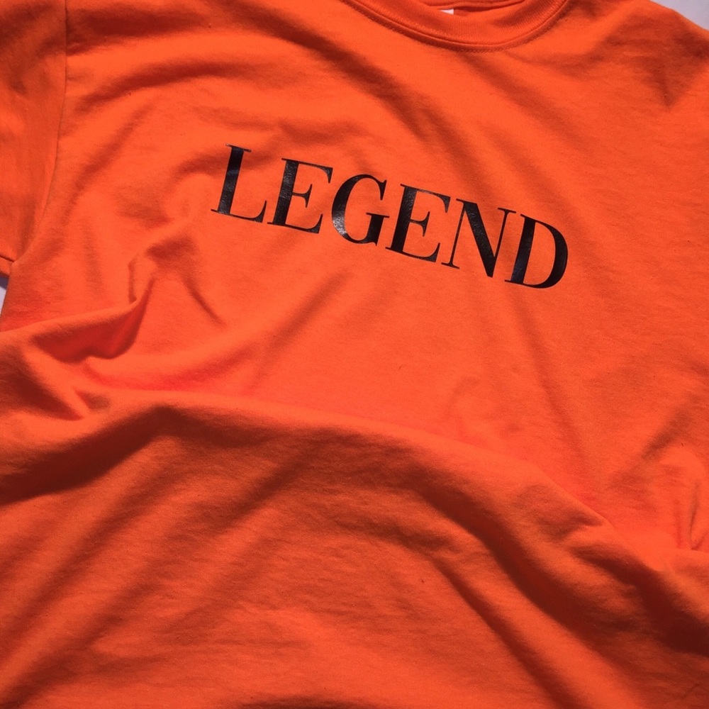 T-shirts - Picture 2 of 3